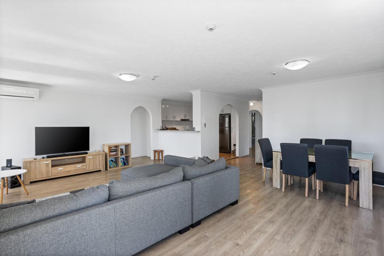Genesis Apartments By Gold Coast Premium Экстерьер фото