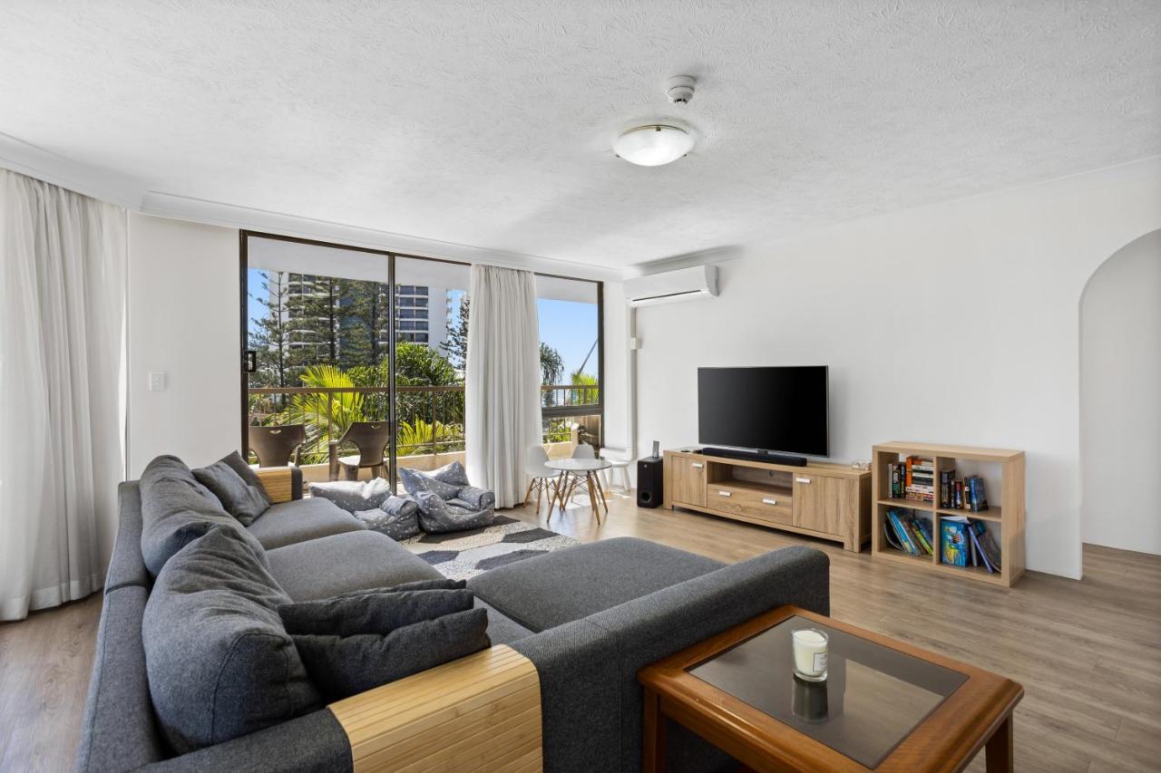 Genesis Apartments By Gold Coast Premium Экстерьер фото