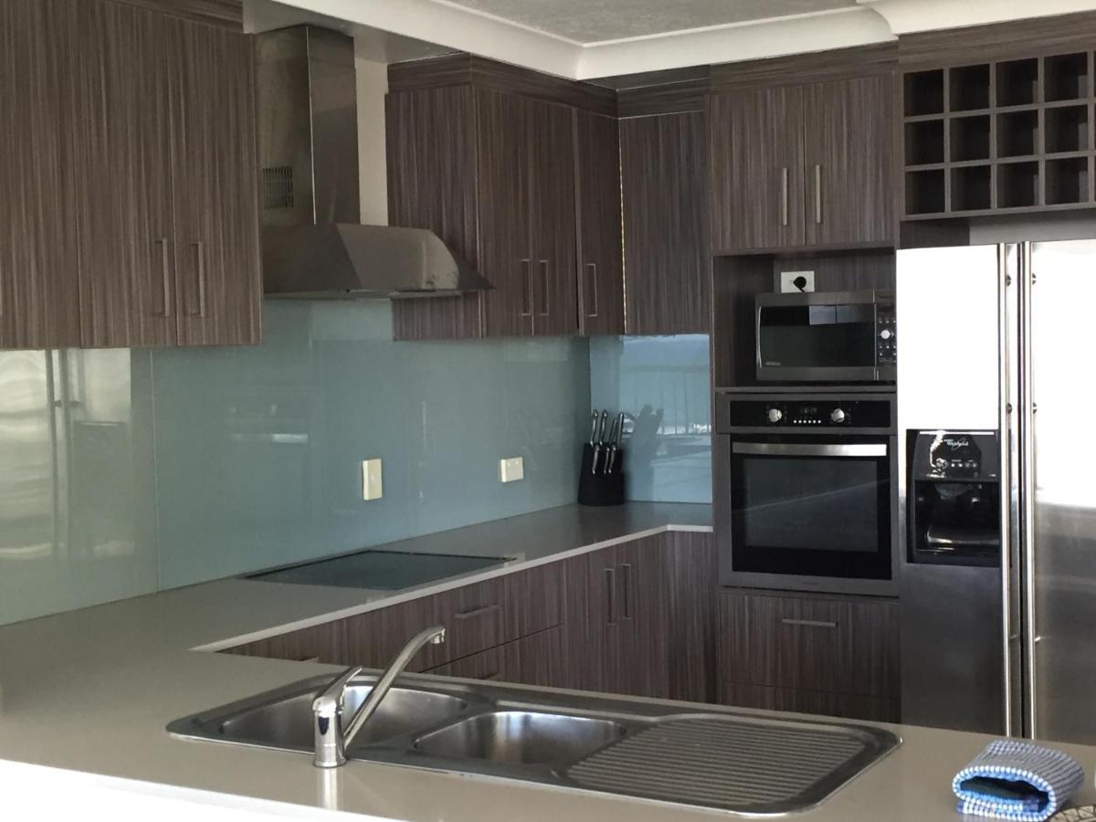 Genesis Apartments By Gold Coast Premium Экстерьер фото