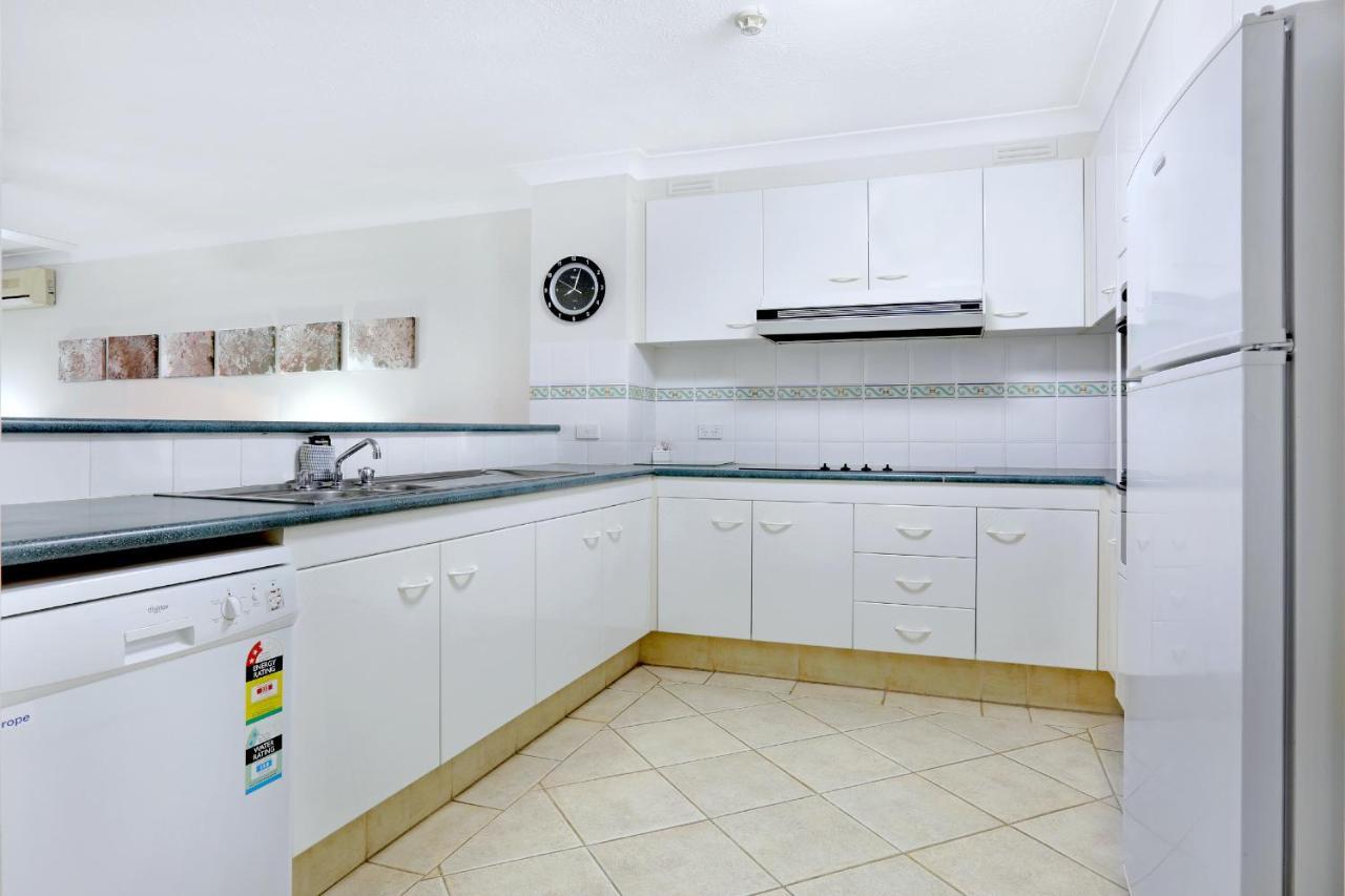 Genesis Apartments By Gold Coast Premium Экстерьер фото