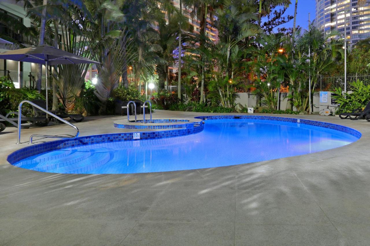 Genesis Apartments By Gold Coast Premium Экстерьер фото